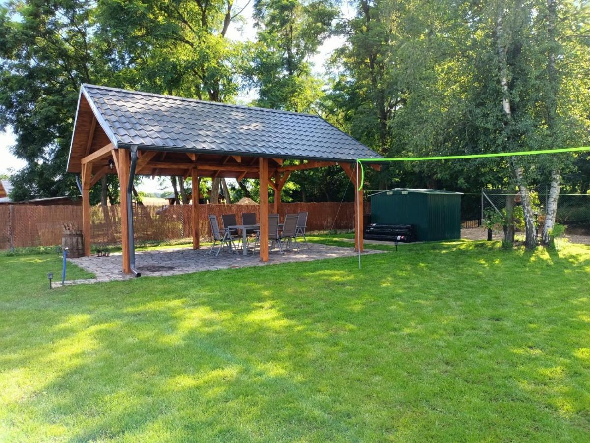 Villa Smocze Ranczo 2 à Ośno Lubuskie Extérieur photo